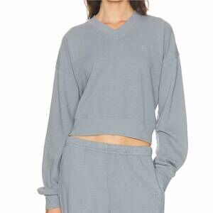 NEW ETERNE cropped v-neck sweatshirt in slate